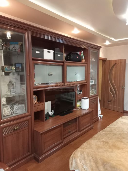 3-комн. квартира, 75.7 кв.м.