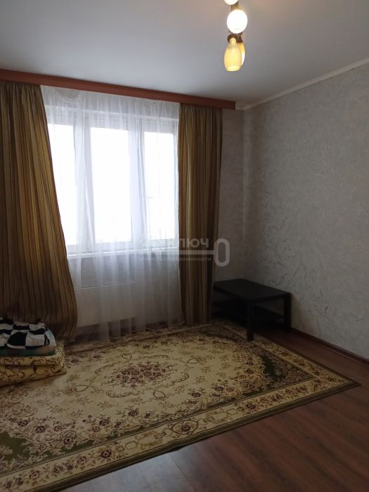 3-комн. квартира, 76.1 кв.м.