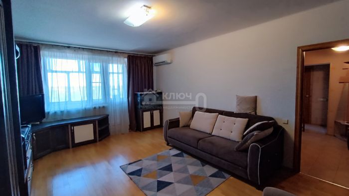 2-комн. квартира, 60 кв.м.