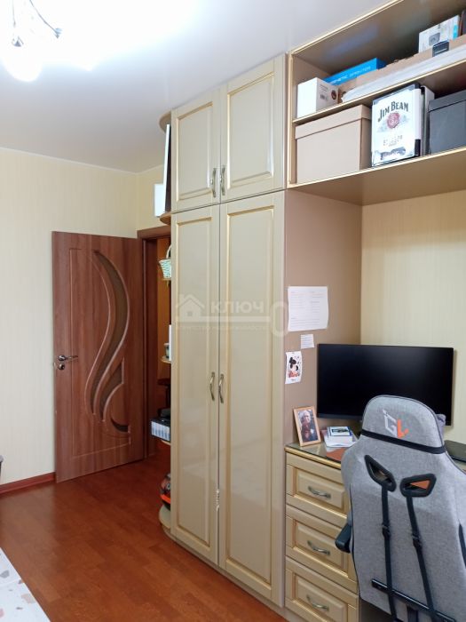 3-комн. квартира, 75.7 кв.м.