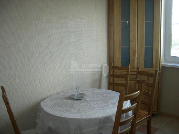 2-комн. квартира, 60 кв.м.