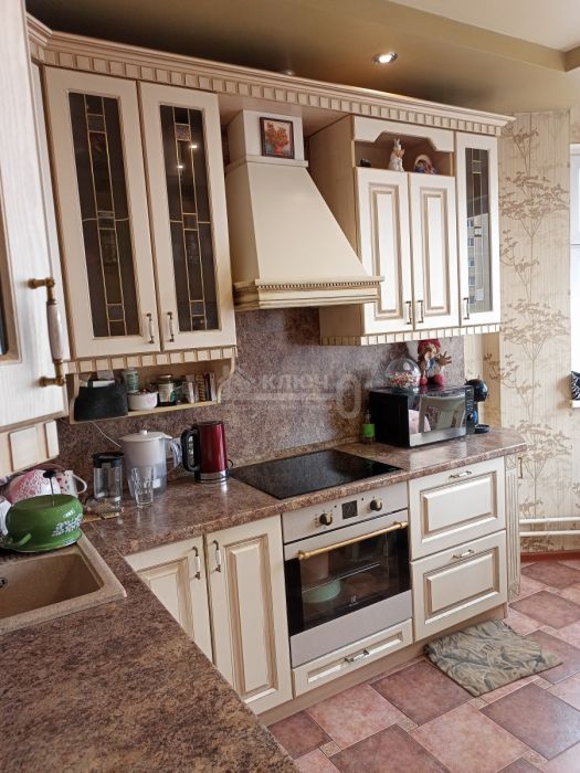 3-комн. квартира, 75.7 кв.м.