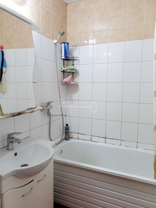 3-комн. квартира, 76.1 кв.м.