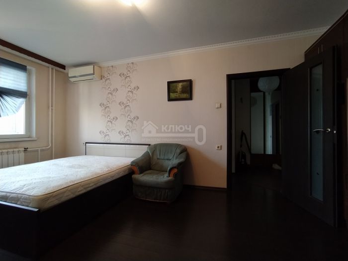 1-комн. квартира, 37.1 кв.м.