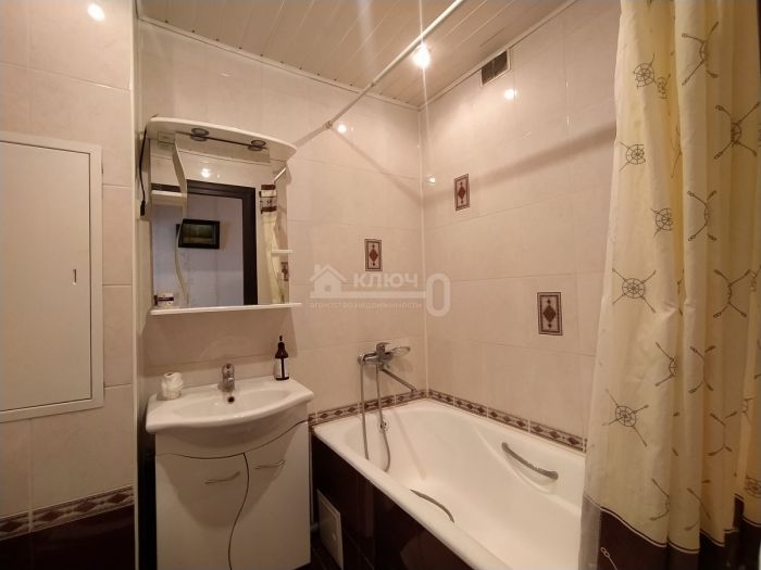 1-комн. квартира, 37.1 кв.м.