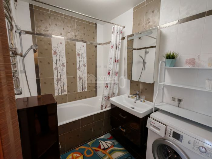 2-комн. квартира, 61.4 кв.м.