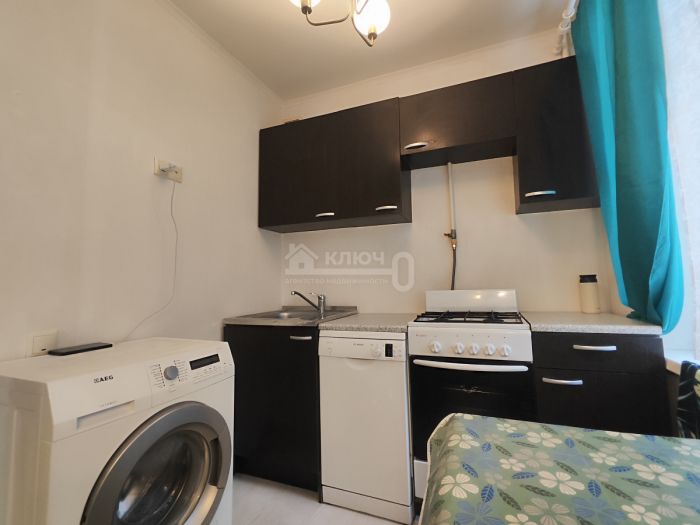 2-комн. квартира, 39.8 кв.м.