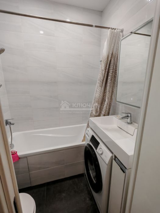 1-комн. квартира, 32.3 кв.м.