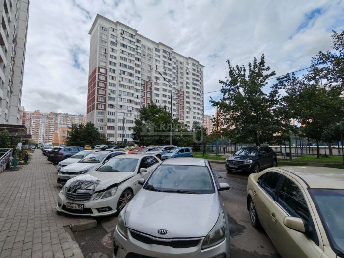 1-комн. квартира, 39.3 кв.м.