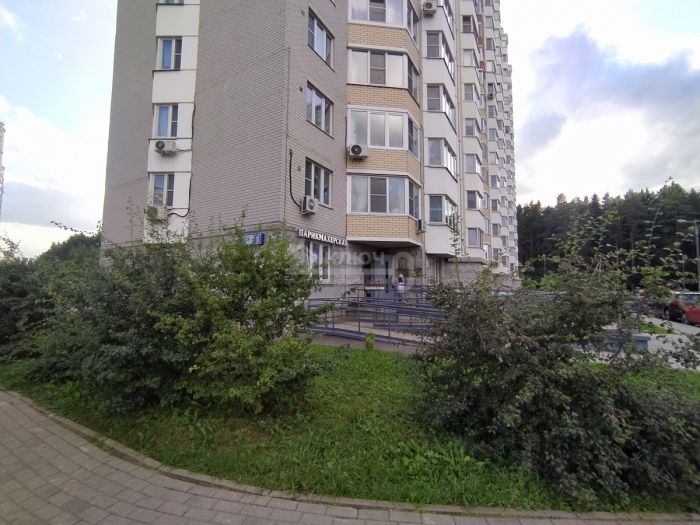 3-комн. квартира, 76 кв.м.