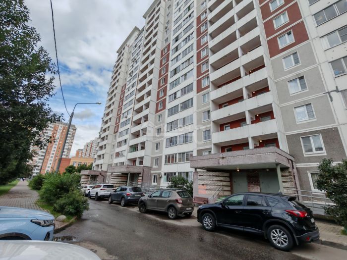 1-комн. квартира, 39.3 кв.м.