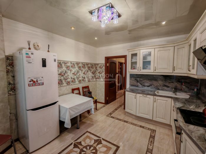 2-комн. квартира, 60 кв.м.